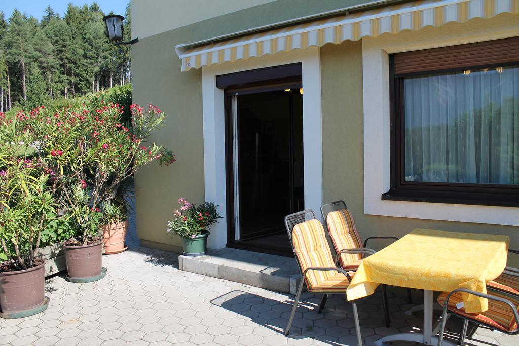 Appartement - Ferienwohnungen - Gaestehaus Gabriele Drobollach am Faakersee Quarto foto